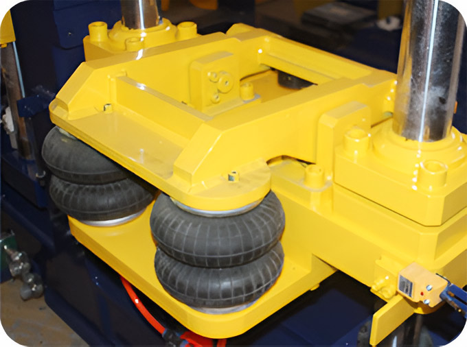 Concrete block machine shock-absorbing airbag